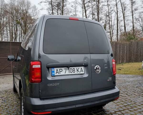 Серый Фольксваген Кадди, объемом двигателя 2 л и пробегом 215 тыс. км за 20000 $, фото 8 на Automoto.ua