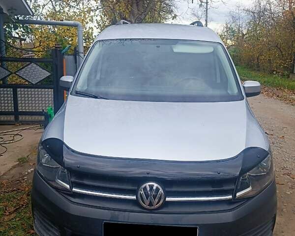 Серый Фольксваген Кадди, объемом двигателя 1.97 л и пробегом 260 тыс. км за 15000 $, фото 1 на Automoto.ua