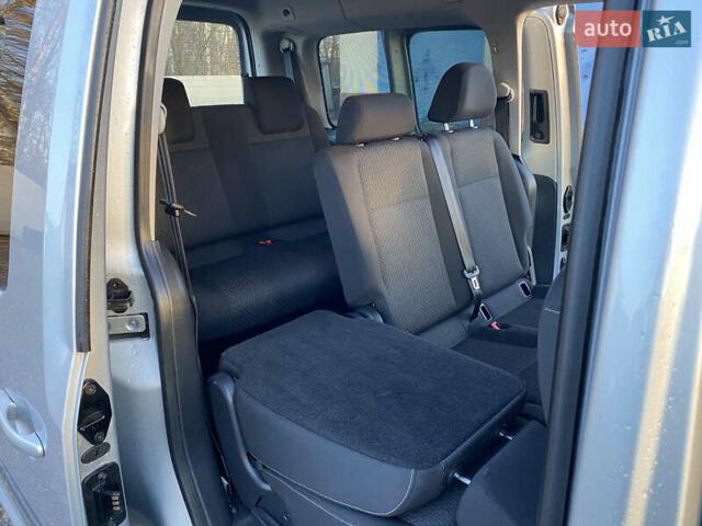 Серый Фольксваген Кадди, объемом двигателя 2 л и пробегом 214 тыс. км за 15700 $, фото 19 на Automoto.ua