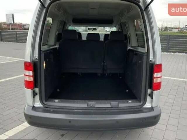 Серый Фольксваген Кадди, объемом двигателя 1.6 л и пробегом 298 тыс. км за 12500 $, фото 17 на Automoto.ua