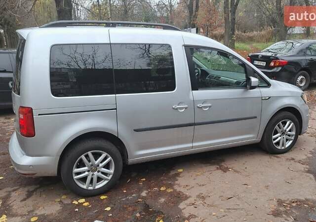 Серый Фольксваген Кадди, объемом двигателя 1.97 л и пробегом 270 тыс. км за 13600 $, фото 2 на Automoto.ua