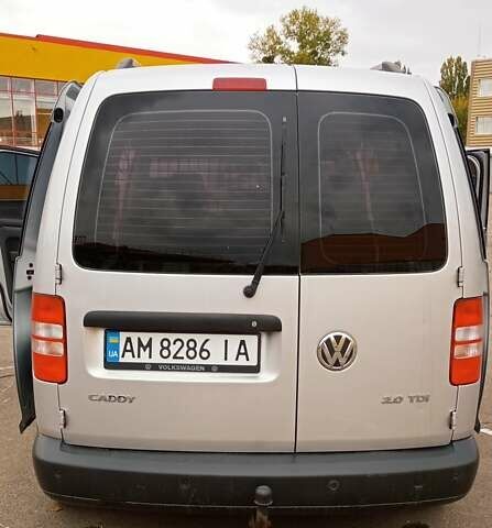 Фольксваген Кадди 2015 в Житомире на Automoto.ua Серый Фольксваген Кадди, объемом двигателя 1.97 л и пробегом 192 тыс. км за 13800 $, фото 4 на Automoto.ua