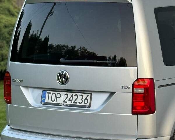 Серый Фольксваген Кадди, объемом двигателя 1.97 л и пробегом 110 тыс. км за 11000 $, фото 3 на Automoto.ua
