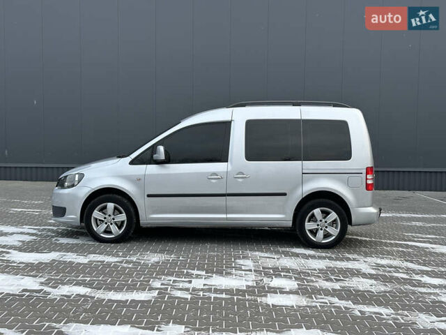 Сірий Фольксваген Кадді, об'ємом двигуна 1.6 л та пробігом 220 тис. км за 13200 $, фото 5 на Automoto.ua