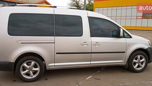 Фольксваген Кадди 2015 в Житомире на Automoto.ua Серый Фольксваген Кадди, объемом двигателя 1.97 л и пробегом 192 тыс. км за 13800 $, фото 2 на Automoto.ua