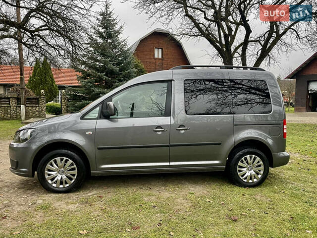 Серый Фольксваген Кадди, объемом двигателя 1.6 л и пробегом 243 тыс. км за 11950 $, фото 16 на Automoto.ua