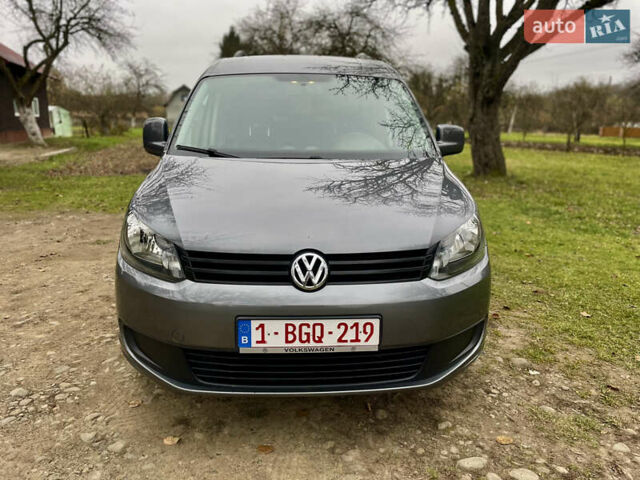 Серый Фольксваген Кадди, объемом двигателя 1.6 л и пробегом 243 тыс. км за 11950 $, фото 10 на Automoto.ua