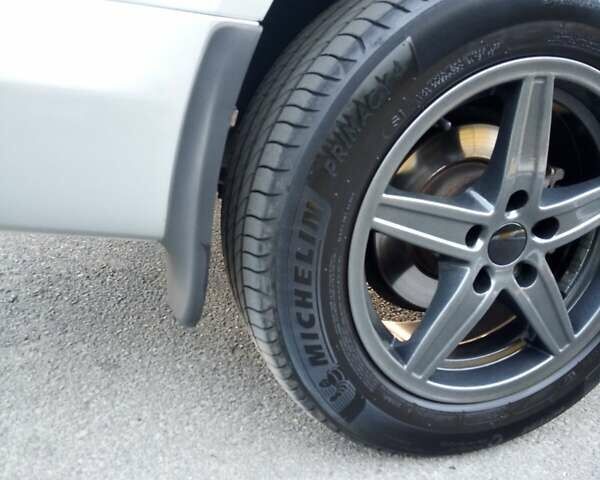 Серый Фольксваген Кадди, объемом двигателя 1.97 л и пробегом 271 тыс. км за 16500 $, фото 10 на Automoto.ua