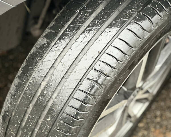 Серый Фольксваген Кадди, объемом двигателя 1.6 л и пробегом 176 тыс. км за 14700 $, фото 4 на Automoto.ua