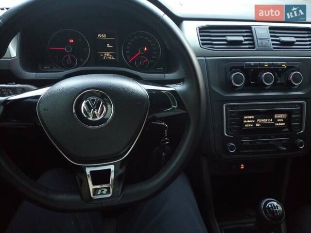 Серый Фольксваген Кадди, объемом двигателя 1.97 л и пробегом 271 тыс. км за 16500 $, фото 14 на Automoto.ua