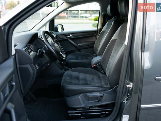 Серый Фольксваген Кадди, объемом двигателя 2 л и пробегом 231 тыс. км за 24800 $, фото 22 на Automoto.ua