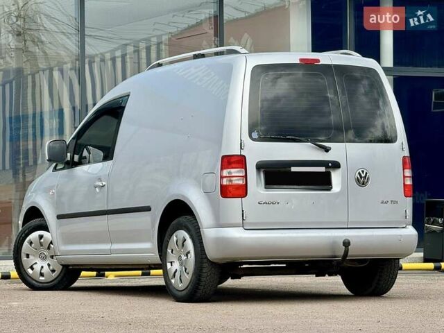 Серый Фольксваген Кадди, объемом двигателя 1.97 л и пробегом 230 тыс. км за 10800 $, фото 34 на Automoto.ua