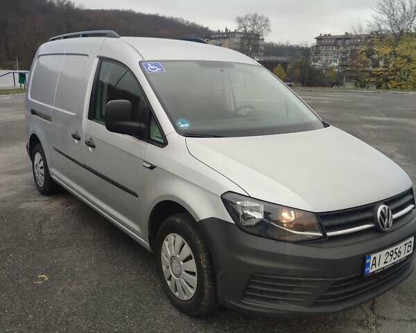 Серый Фольксваген Кадди, объемом двигателя 1.97 л и пробегом 276 тыс. км за 15000 $, фото 9 на Automoto.ua