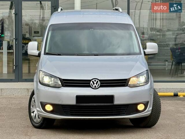 Серый Фольксваген Кадди, объемом двигателя 1.97 л и пробегом 230 тыс. км за 10800 $, фото 19 на Automoto.ua