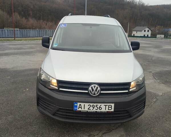 Серый Фольксваген Кадди, объемом двигателя 1.97 л и пробегом 276 тыс. км за 15000 $, фото 1 на Automoto.ua