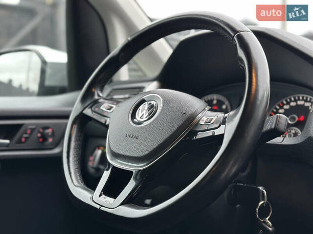 Сірий Фольксваген Кадді, об'ємом двигуна 2 л та пробігом 227 тис. км за 16450 $, фото 35 на Automoto.ua
