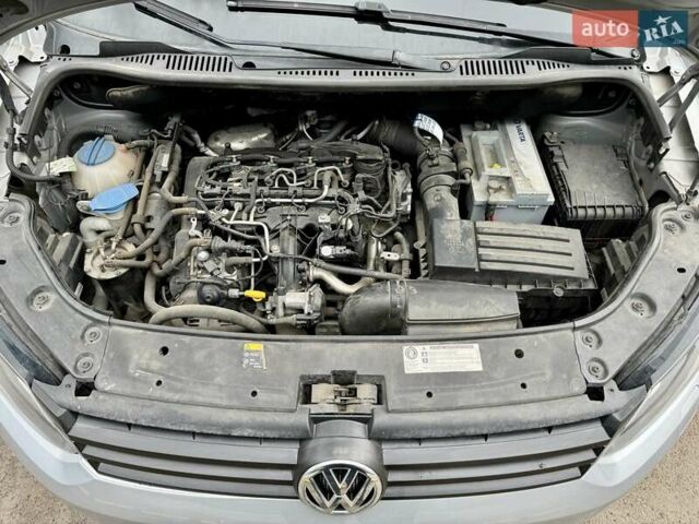 Серый Фольксваген Кадди, объемом двигателя 1.97 л и пробегом 230 тыс. км за 10800 $, фото 56 на Automoto.ua