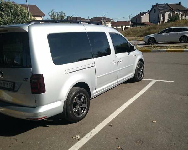 Серый Фольксваген Кадди, объемом двигателя 1.97 л и пробегом 271 тыс. км за 16500 $, фото 5 на Automoto.ua