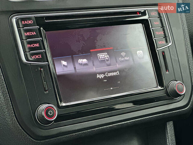 Сірий Фольксваген Кадді, об'ємом двигуна 2 л та пробігом 227 тис. км за 16450 $, фото 49 на Automoto.ua