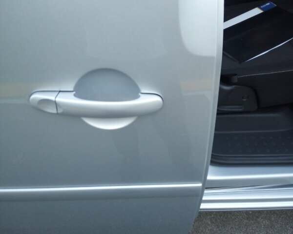 Серый Фольксваген Кадди, объемом двигателя 1.97 л и пробегом 271 тыс. км за 16500 $, фото 8 на Automoto.ua