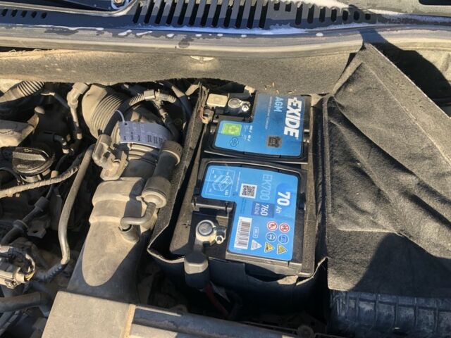 Серый Фольксваген Кадди, объемом двигателя 2 л и пробегом 290 тыс. км за 13900 $, фото 2 на Automoto.ua