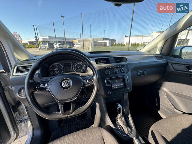 Серый Фольксваген Кадди, объемом двигателя 2 л и пробегом 274 тыс. км за 16300 $, фото 25 на Automoto.ua