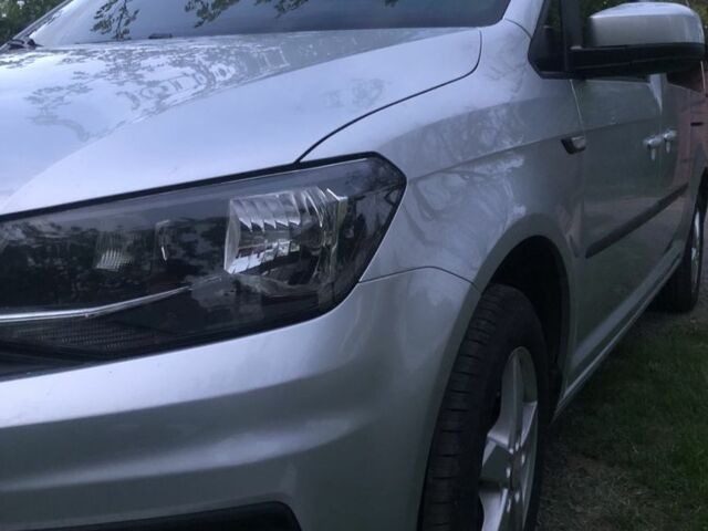 Серый Фольксваген Кадди, объемом двигателя 2 л и пробегом 290 тыс. км за 13900 $, фото 5 на Automoto.ua