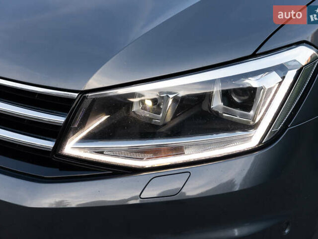 Серый Фольксваген Кадди, объемом двигателя 2 л и пробегом 231 тыс. км за 24800 $, фото 18 на Automoto.ua