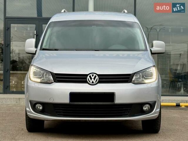 Серый Фольксваген Кадди, объемом двигателя 1.97 л и пробегом 230 тыс. км за 10800 $, фото 28 на Automoto.ua