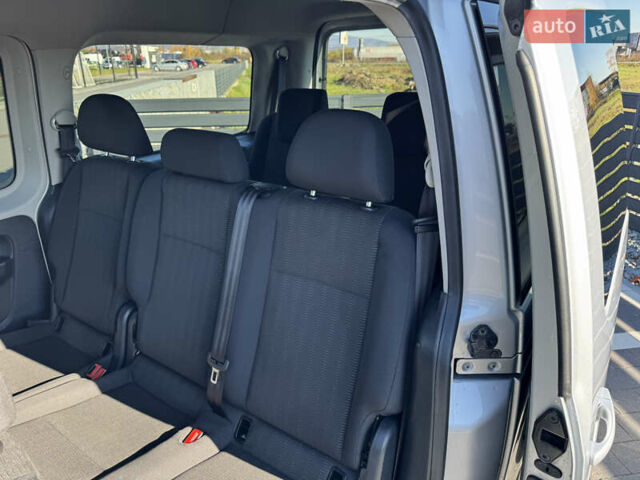 Серый Фольксваген Кадди, объемом двигателя 2 л и пробегом 274 тыс. км за 16300 $, фото 31 на Automoto.ua