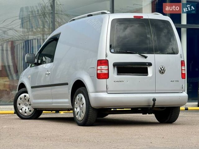 Серый Фольксваген Кадди, объемом двигателя 1.97 л и пробегом 230 тыс. км за 10800 $, фото 36 на Automoto.ua