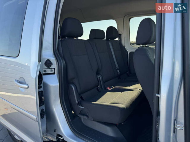 Серый Фольксваген Кадди, объемом двигателя 2 л и пробегом 274 тыс. км за 16300 $, фото 39 на Automoto.ua