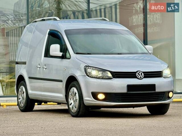 Серый Фольксваген Кадди, объемом двигателя 1.97 л и пробегом 230 тыс. км за 10800 $, фото 9 на Automoto.ua