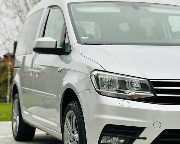 Сірий Фольксваген Кадді, об'ємом двигуна 2 л та пробігом 227 тис. км за 16450 $, фото 14 на Automoto.ua