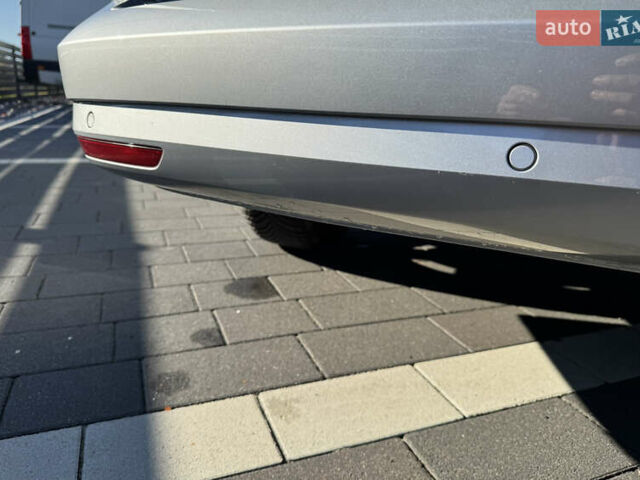 Серый Фольксваген Кадди, объемом двигателя 2 л и пробегом 274 тыс. км за 16300 $, фото 54 на Automoto.ua