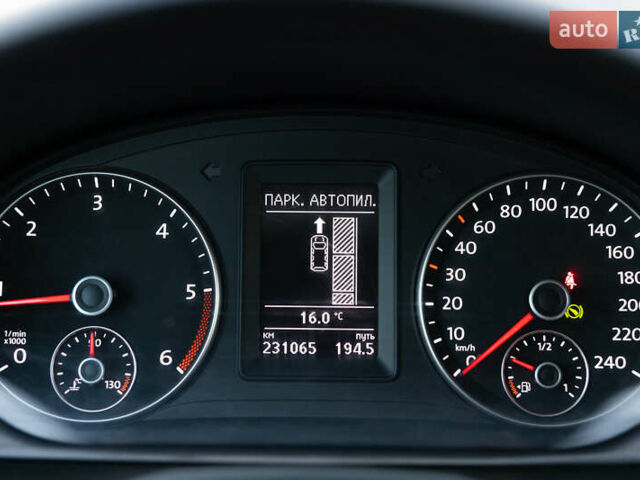 Серый Фольксваген Кадди, объемом двигателя 2 л и пробегом 231 тыс. км за 24800 $, фото 48 на Automoto.ua