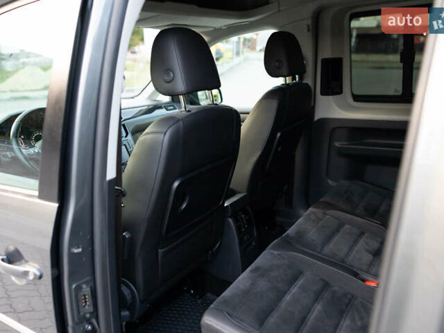 Серый Фольксваген Кадди, объемом двигателя 2 л и пробегом 231 тыс. км за 24800 $, фото 90 на Automoto.ua