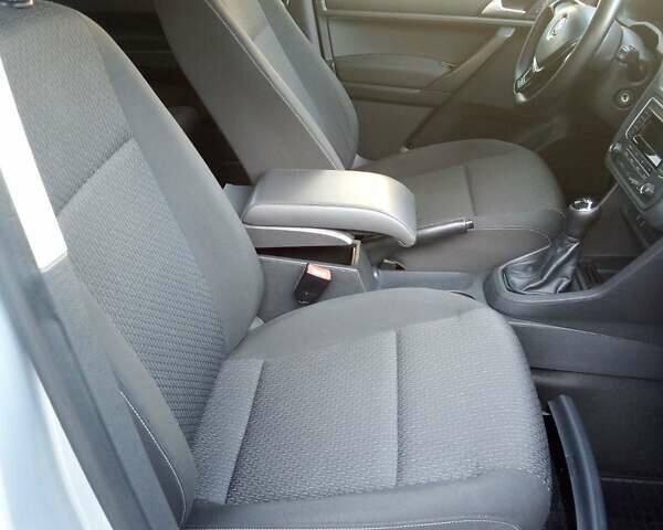 Серый Фольксваген Кадди, объемом двигателя 1.97 л и пробегом 271 тыс. км за 16500 $, фото 18 на Automoto.ua