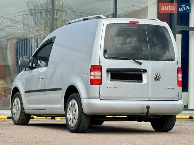 Серый Фольксваген Кадди, объемом двигателя 1.97 л и пробегом 230 тыс. км за 10800 $, фото 30 на Automoto.ua