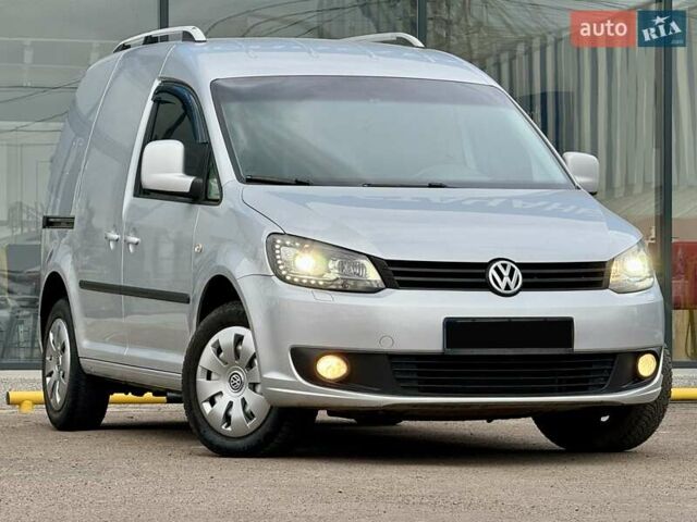 Серый Фольксваген Кадди, объемом двигателя 1.97 л и пробегом 230 тыс. км за 10800 $, фото 23 на Automoto.ua
