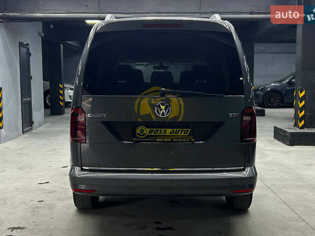 Сірий Фольксваген Кадді, об'ємом двигуна 1.97 л та пробігом 192 тис. км за 18800 $, фото 4 на Automoto.ua