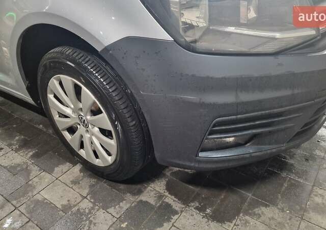 Сірий Фольксваген Кадді, об'ємом двигуна 2 л та пробігом 254 тис. км за 14700 $, фото 3 на Automoto.ua