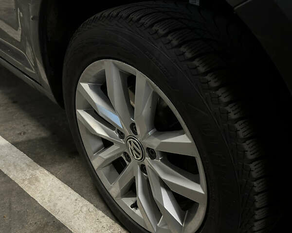 Серый Фольксваген Кадди, объемом двигателя 1.97 л и пробегом 151 тыс. км за 19700 $, фото 8 на Automoto.ua