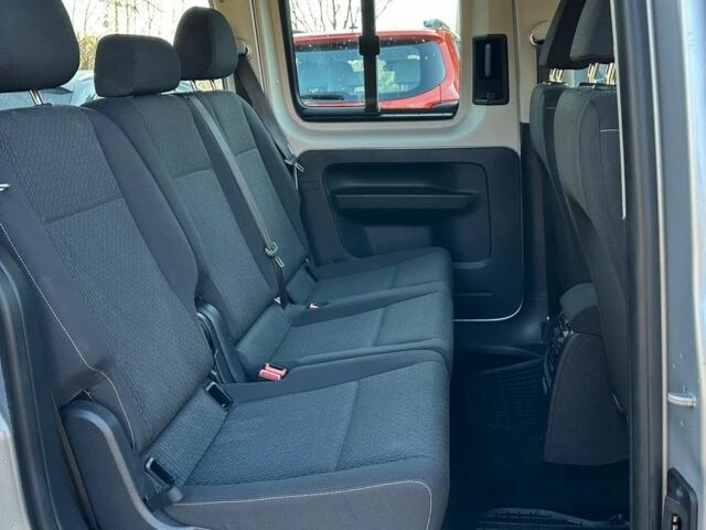 Серый Фольксваген Кадди, объемом двигателя 2 л и пробегом 132 тыс. км за 9200 $, фото 19 на Automoto.ua