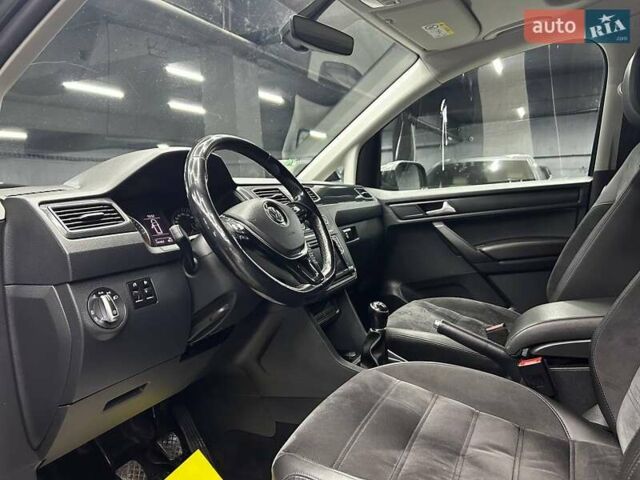 Сірий Фольксваген Кадді, об'ємом двигуна 1.97 л та пробігом 192 тис. км за 18800 $, фото 10 на Automoto.ua