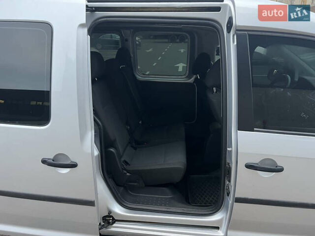 Серый Фольксваген Кадди, объемом двигателя 1.6 л и пробегом 209 тыс. км за 11200 $, фото 9 на Automoto.ua