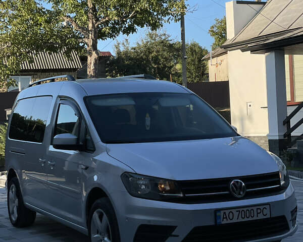 Сірий Фольксваген Кадді, об'ємом двигуна 1.97 л та пробігом 220 тис. км за 16900 $, фото 3 на Automoto.ua