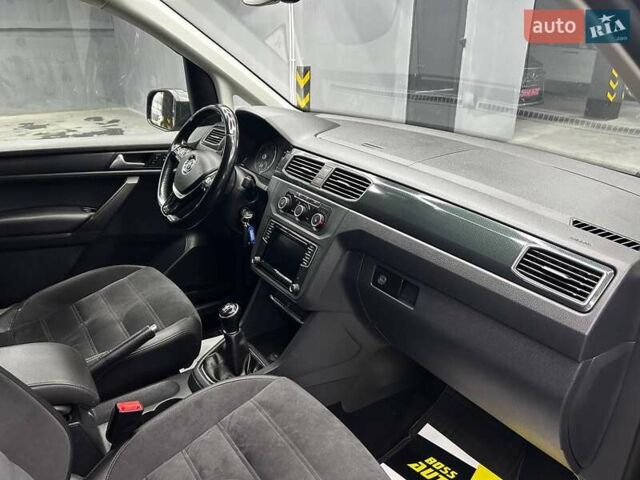 Сірий Фольксваген Кадді, об'ємом двигуна 1.97 л та пробігом 192 тис. км за 18800 $, фото 18 на Automoto.ua