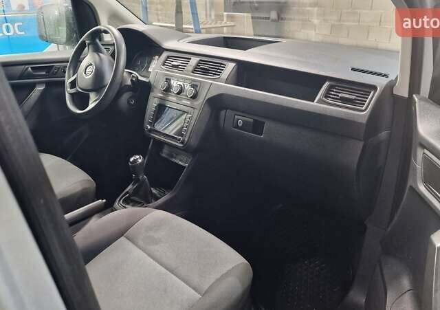 Сірий Фольксваген Кадді, об'ємом двигуна 2 л та пробігом 254 тис. км за 14700 $, фото 10 на Automoto.ua