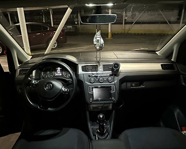 Сірий Фольксваген Кадді, об'ємом двигуна 1.97 л та пробігом 151 тис. км за 18700 $, фото 10 на Automoto.ua